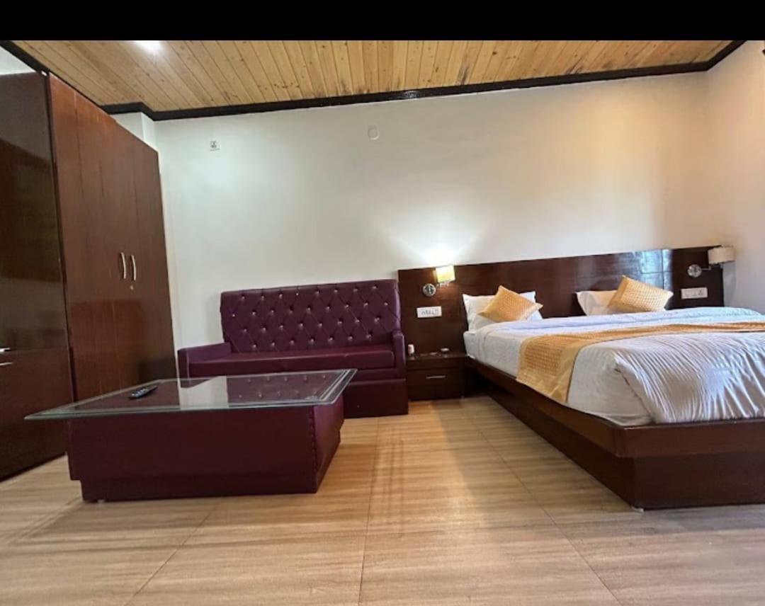 Hotel 7 Heavens Mussoorie Exteriér fotografie